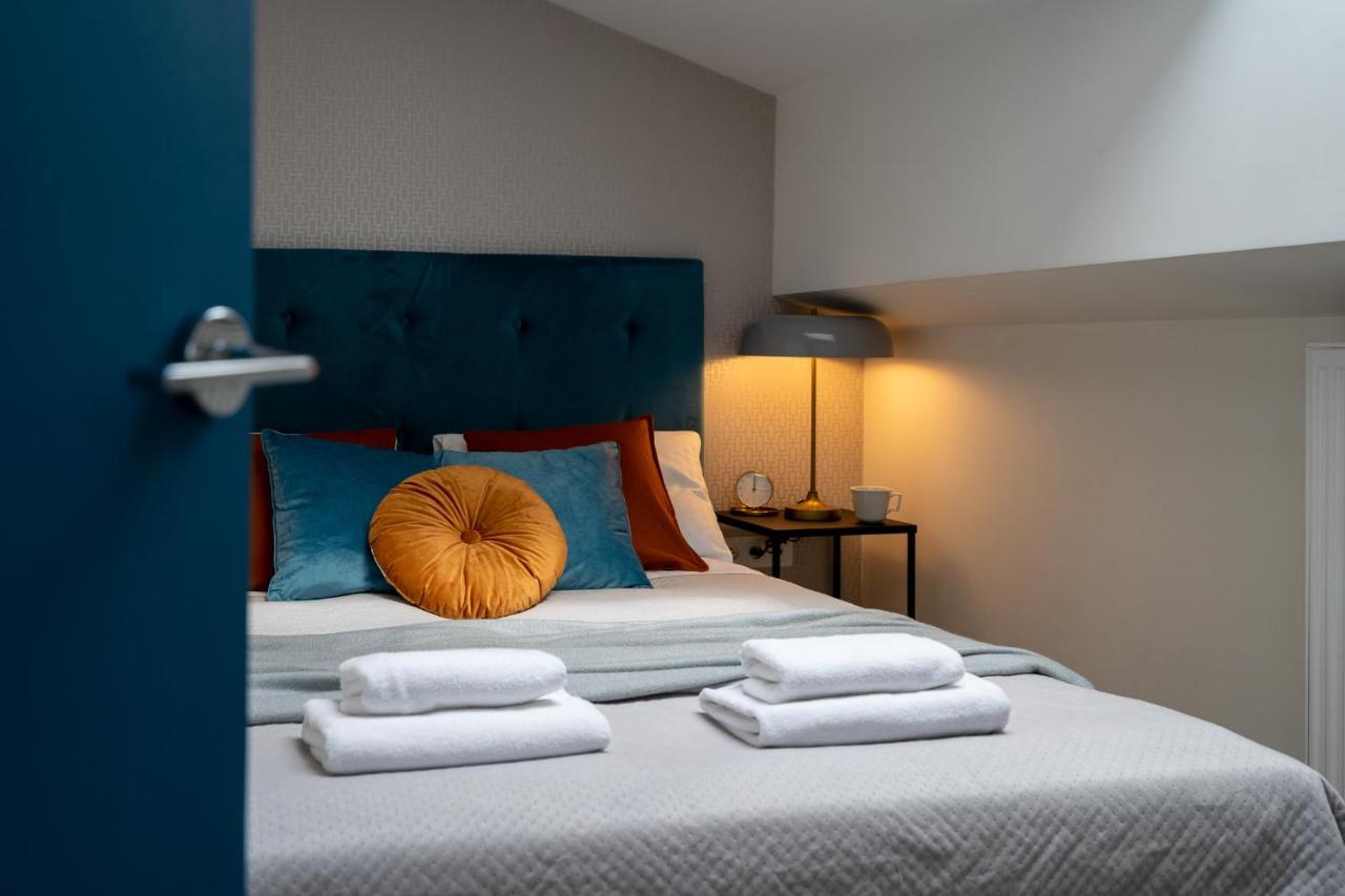 3 Minutes Apartments Old Town كراكوفيا المظهر الخارجي الصورة