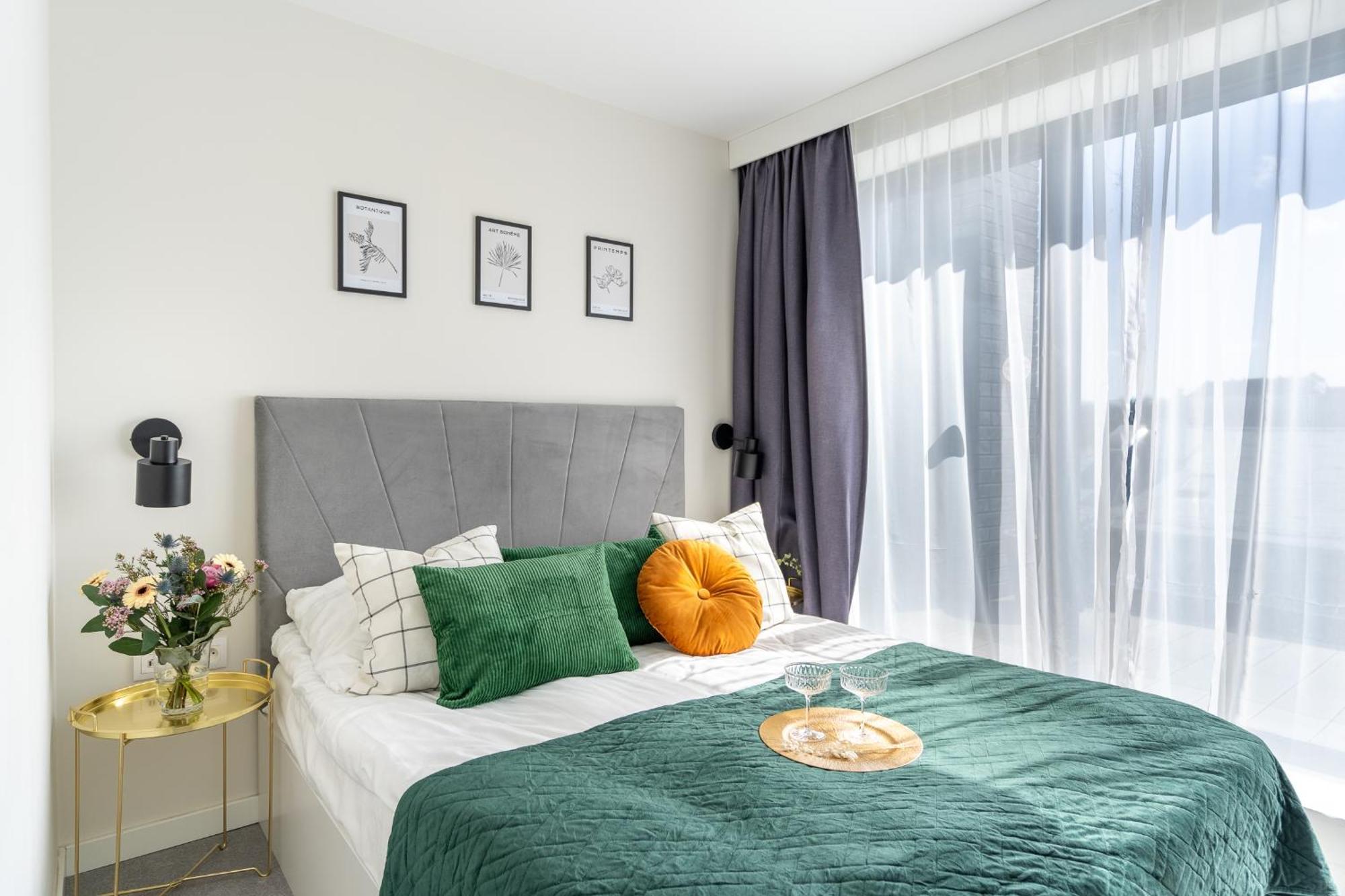 3 Minutes Apartments Old Town كراكوفيا المظهر الخارجي الصورة